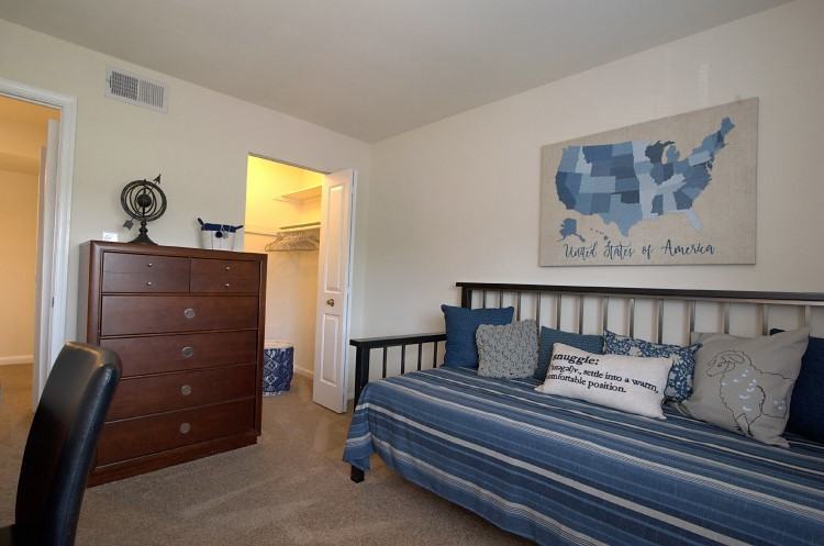 The Hanover - Photo 7 of 10