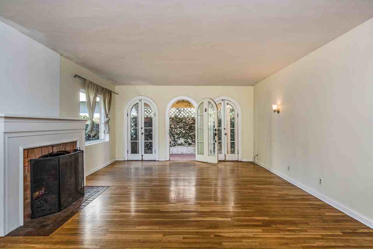 440 W San Antonio Dr - Photo 2 of 17