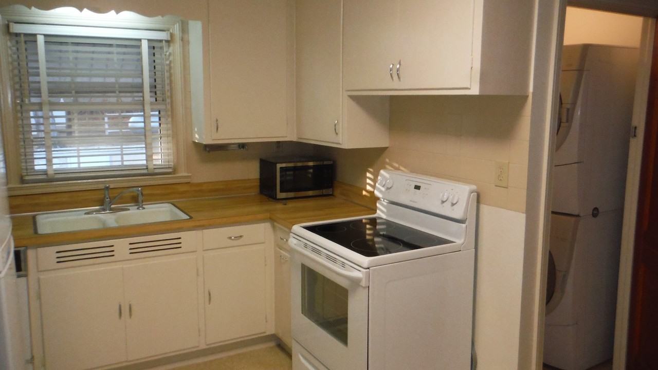 1420 Dawson Rd - Photo 3 of 15