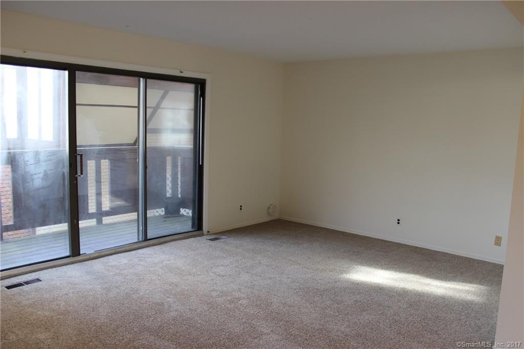 237 Strawberry Hill Ave #38 - Photo 2 of 13