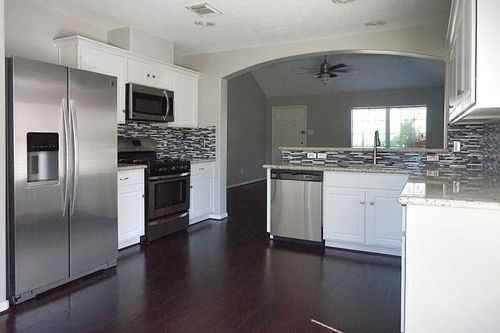 10311 Mills Pass Dr - Photo 2 of 8