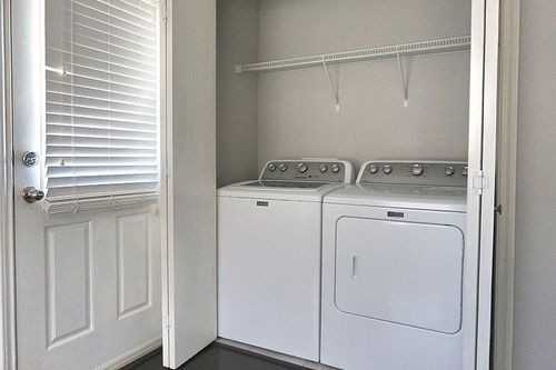 10311 Mills Pass Dr - Photo 3 of 8