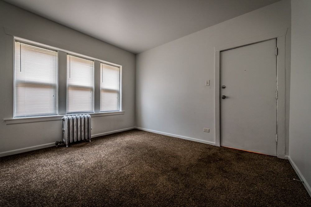 5402 W Rice St - Photo 3 of 7