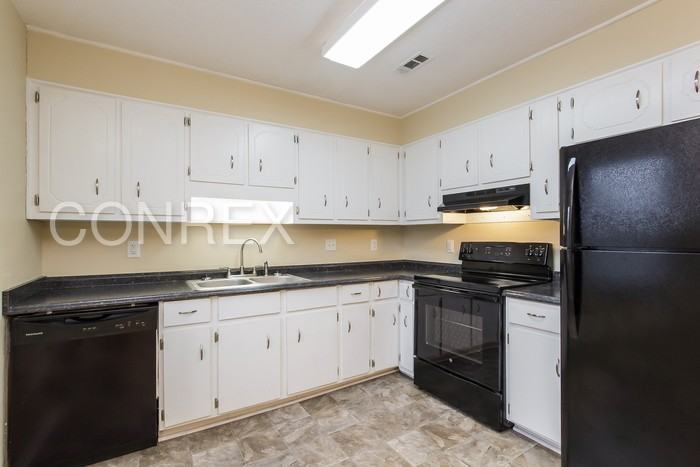 3543 Windermere Dr - Photo 3 of 9