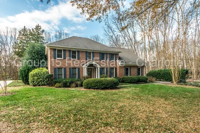 4324 Quail View Rd - Photo 3 of 49