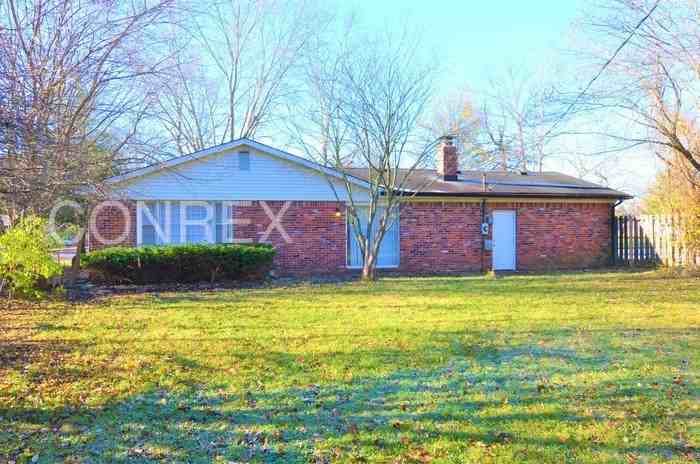 4375 Windsor Rd - Photo 2 of 10