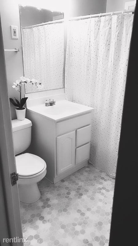 1111 69th St - Photo 2 of 19