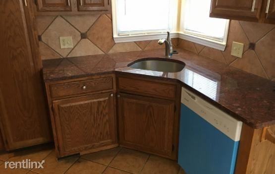 11378 Grayfield - Photo 3 of 17