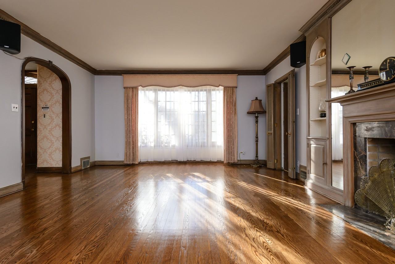 71 Bellows Ln - Photo 3 of 18