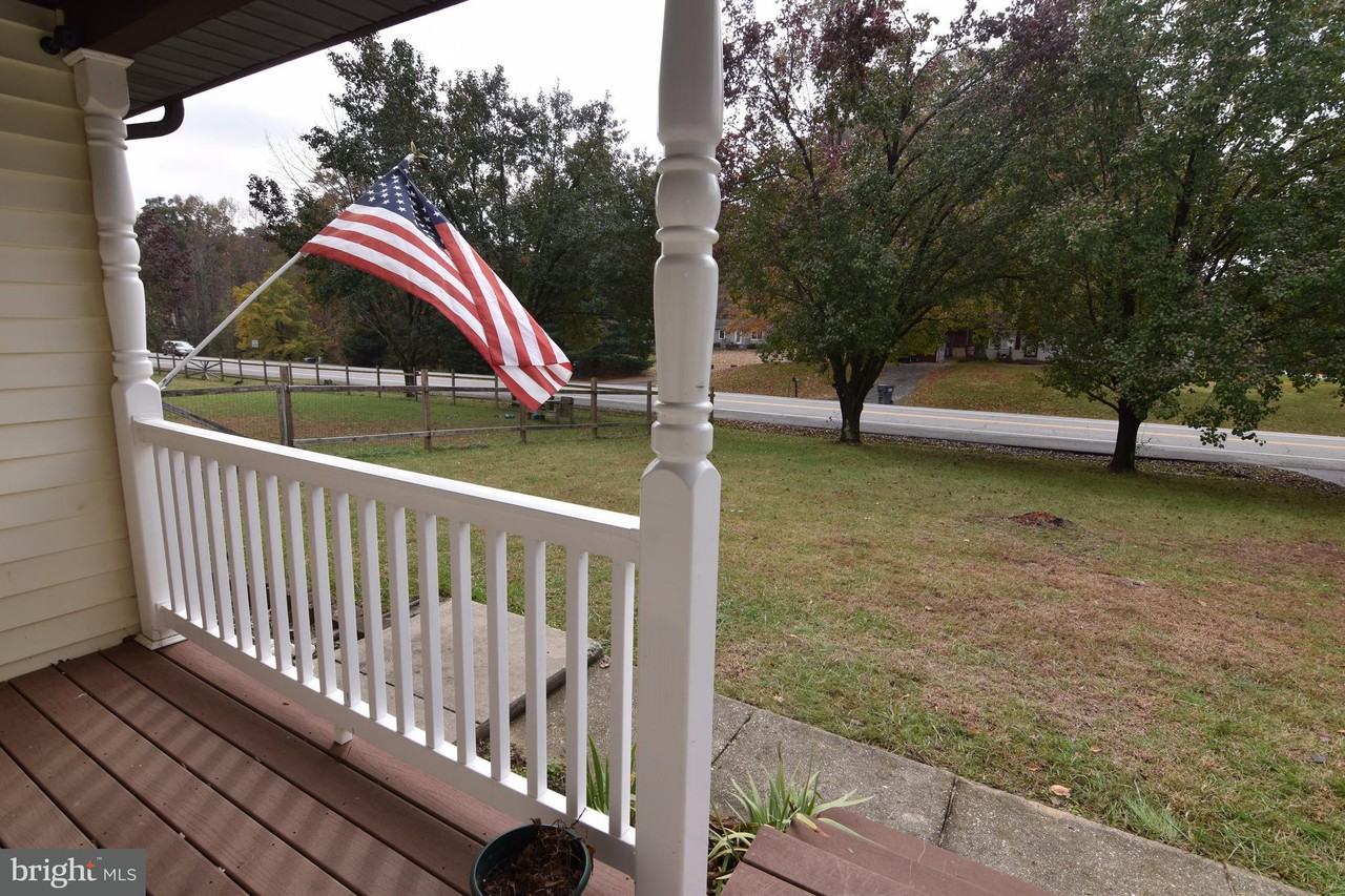 27070 Yowaiski Mill Rd - Photo 2 of 24