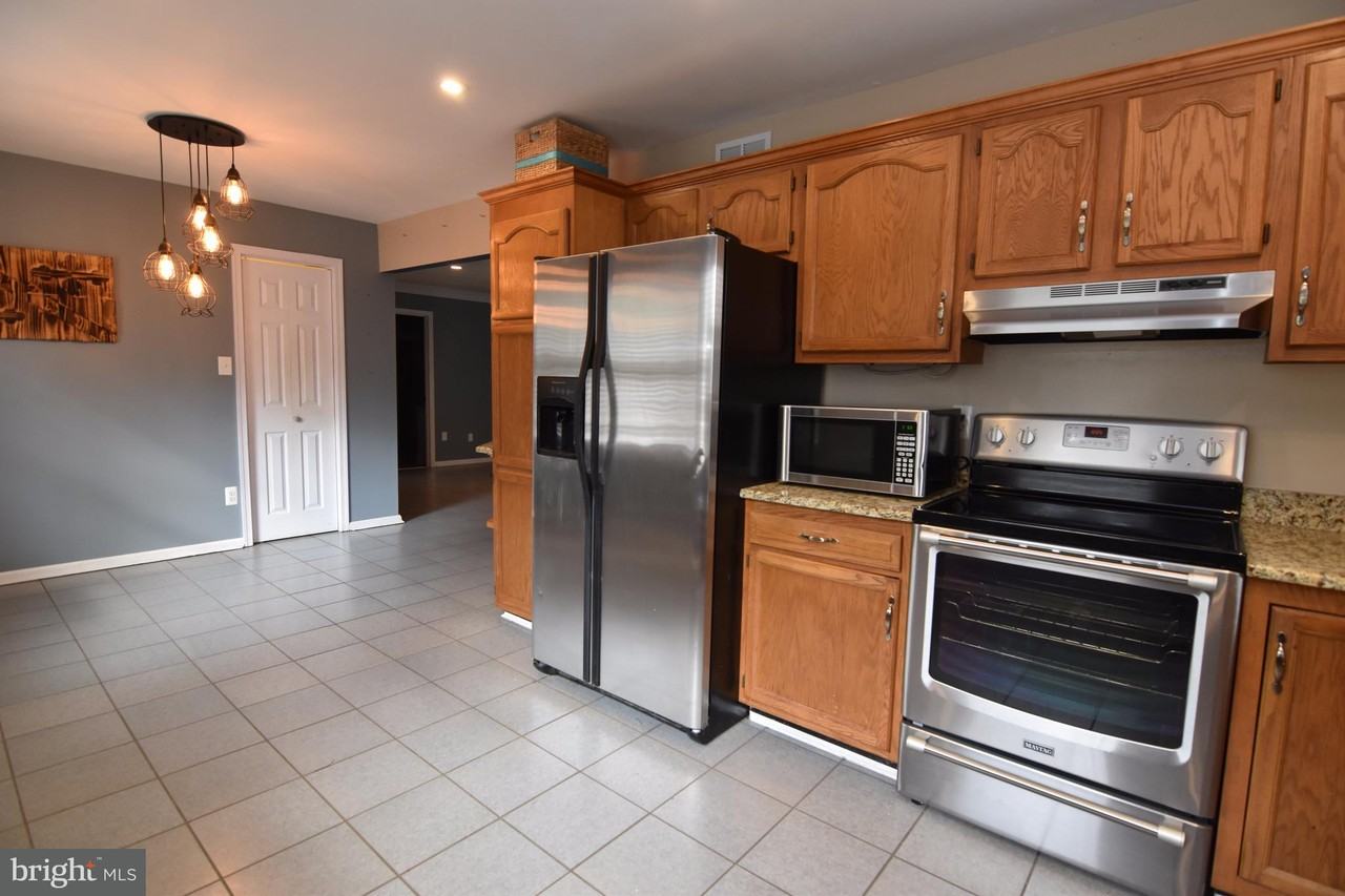 27070 Yowaiski Mill Rd - Photo 3 of 24