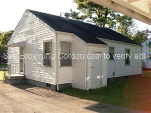 916 Drummond Dr - Photo 3 of 15