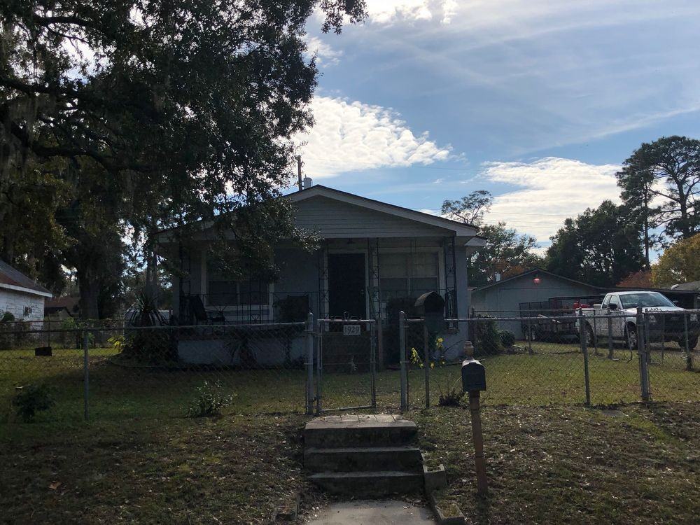 1929 E 51st St - Photo 2 of 17