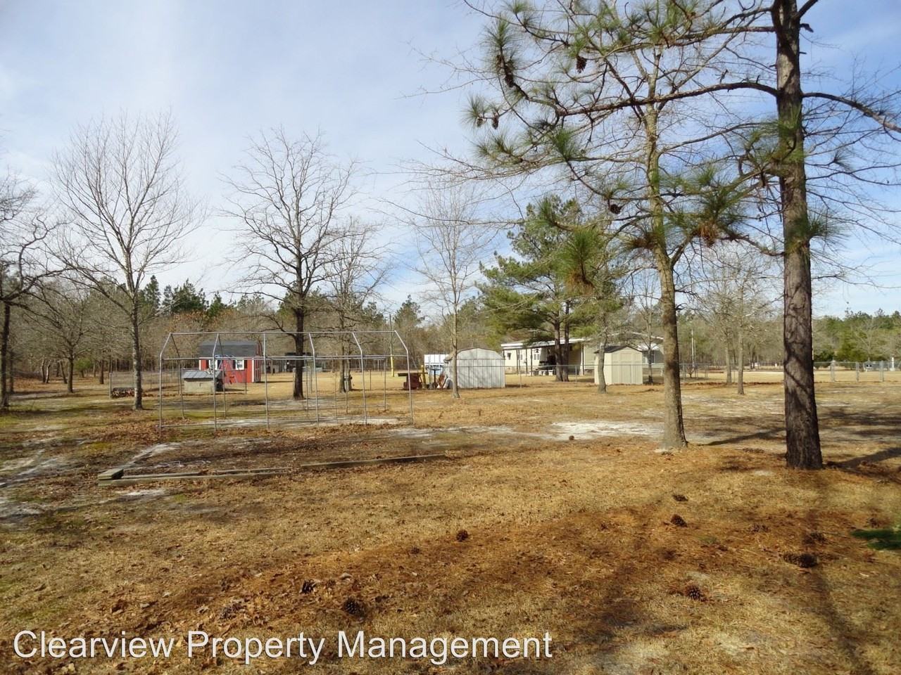 135 Stonewall Ct - Photo 2 of 29