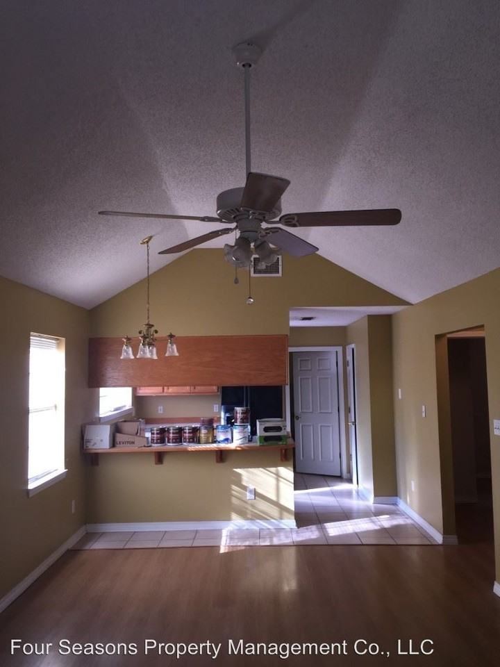 18033 Old Hwy 49 - Photo 2 of 9