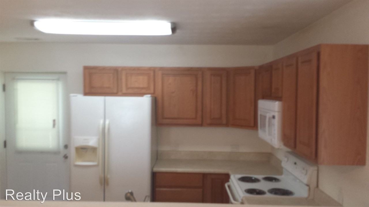 2336 Webb Rd #1 - Photo 2 of 9