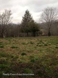 Thomas Weaver - Photo 3 of 7