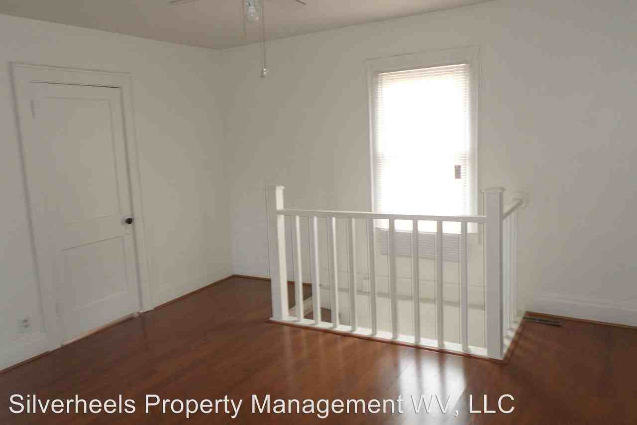 1000 13th Ave - Photo 3 of 9