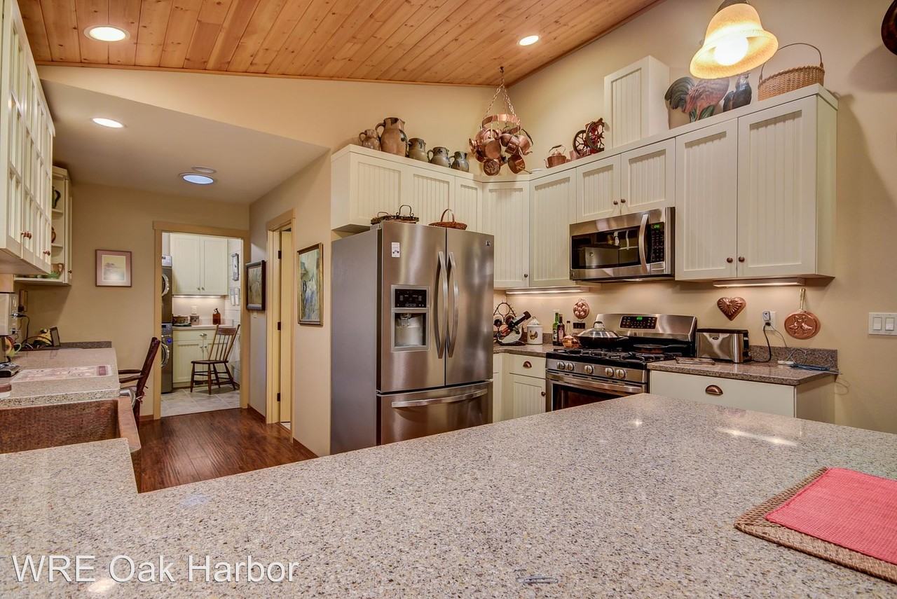 2123 Madrona Way - Photo 2 of 29