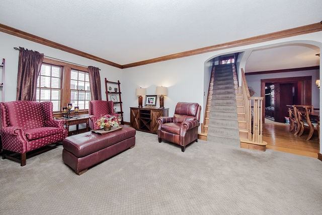 707 S Yale Ave - Photo 3 of 22