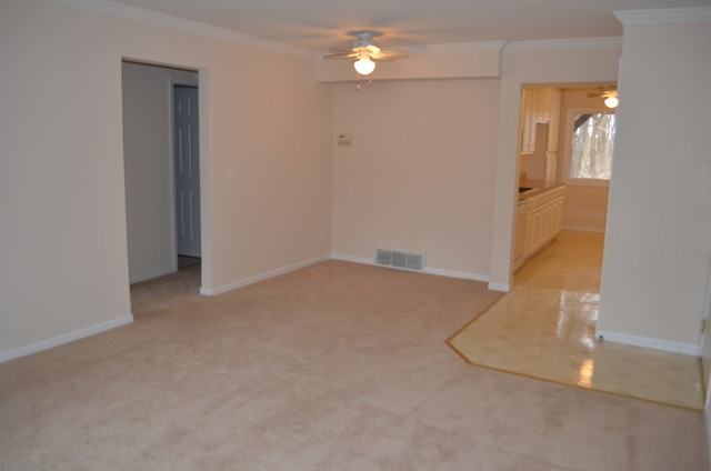2001 Tall Oaks Dr #1A - Photo 3 of 19
