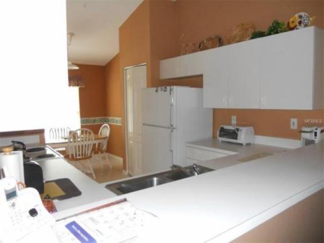 4640 Tower Hill Ln - Photo 3 of 6