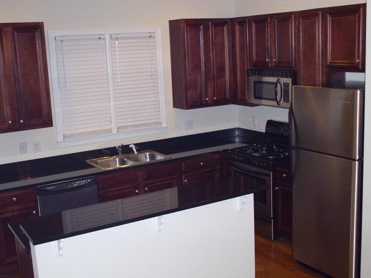 184 Bowen Cir SW - Photo 3 of 4