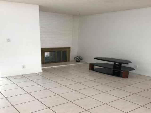 1237 Isengard Dr - Photo 2 of 6