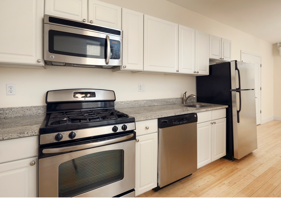 31 Ocean Parkway - Photo 2 of 2