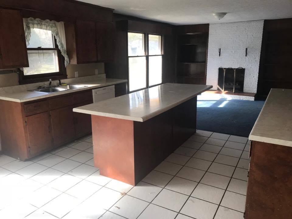 113 Middle Bridge Stub Rd - Photo 3 of 8