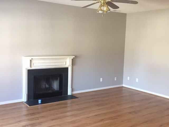 310 Silverberry Ct - Photo 3 of 15