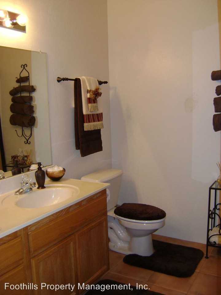 427 Desert Poppy Dr - Photo 3 of 5
