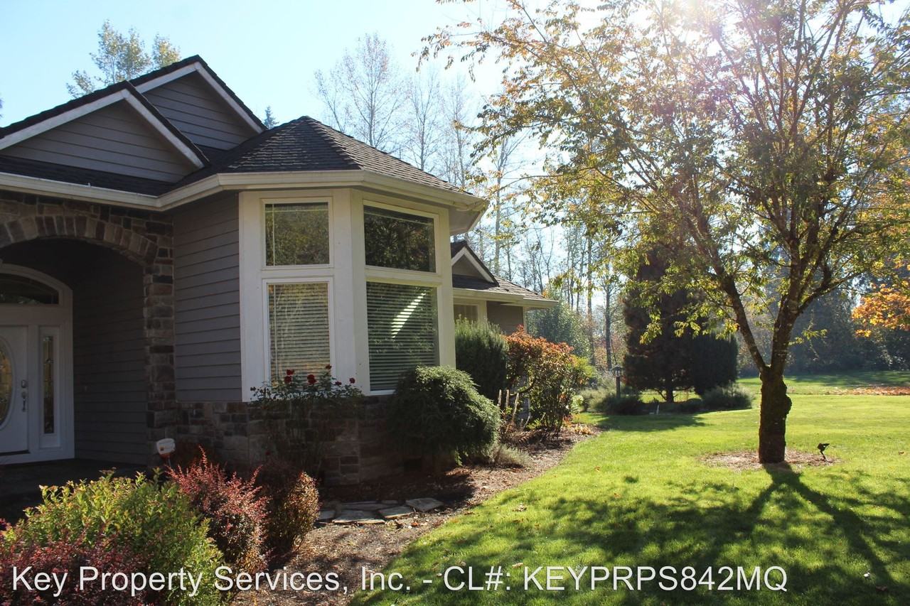 22601 NE 72nd Ave - Photo 3 of 20