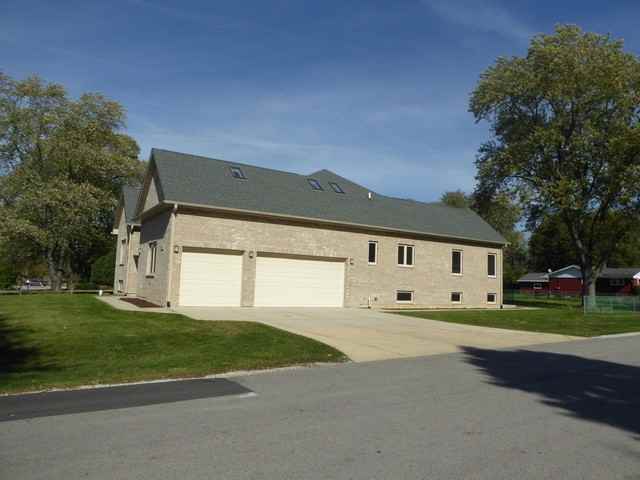 6717 High Rd - Photo 2 of 45