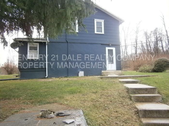 10 Mocking Bird Rd - Photo 2 of 18