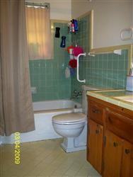 1429 N Libby Ave - Photo 3 of 5