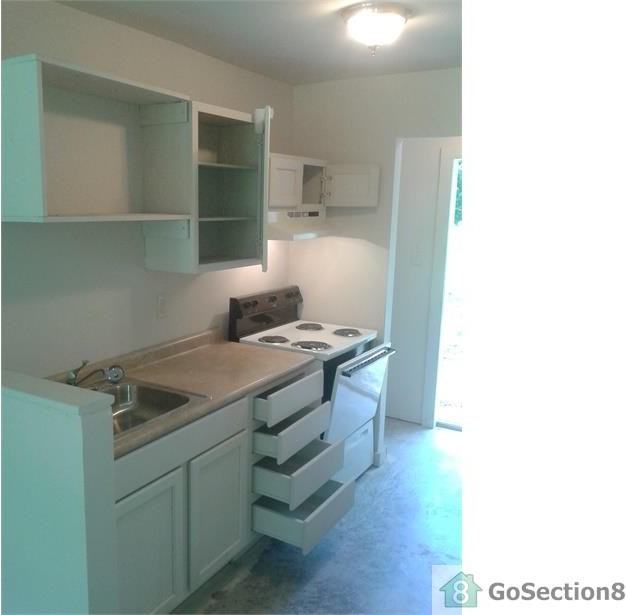 6079 Sperry Rd - Photo 2 of 8