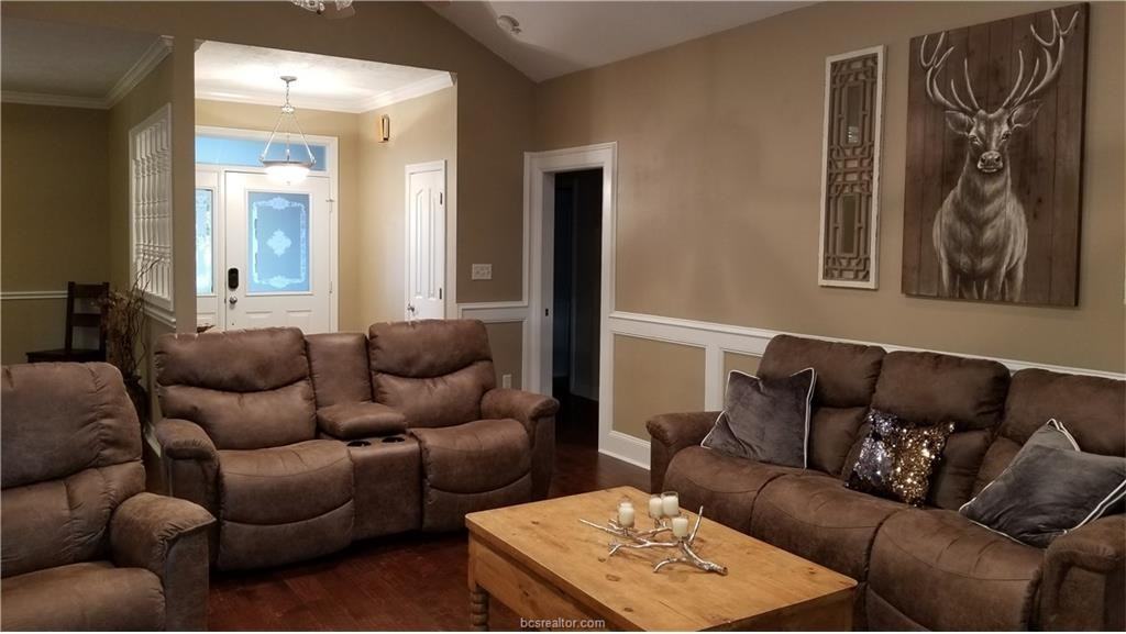 200 Ranchette Ct - Photo 2 of 22