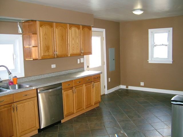 2251 Emerson St - Photo 3 of 16