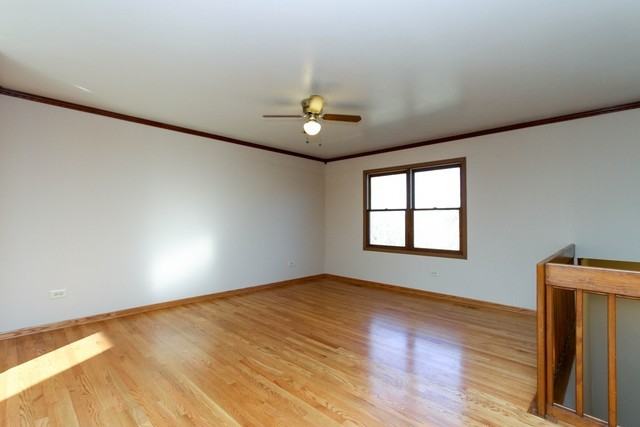 135 Lotus Dr - Photo 2 of 26