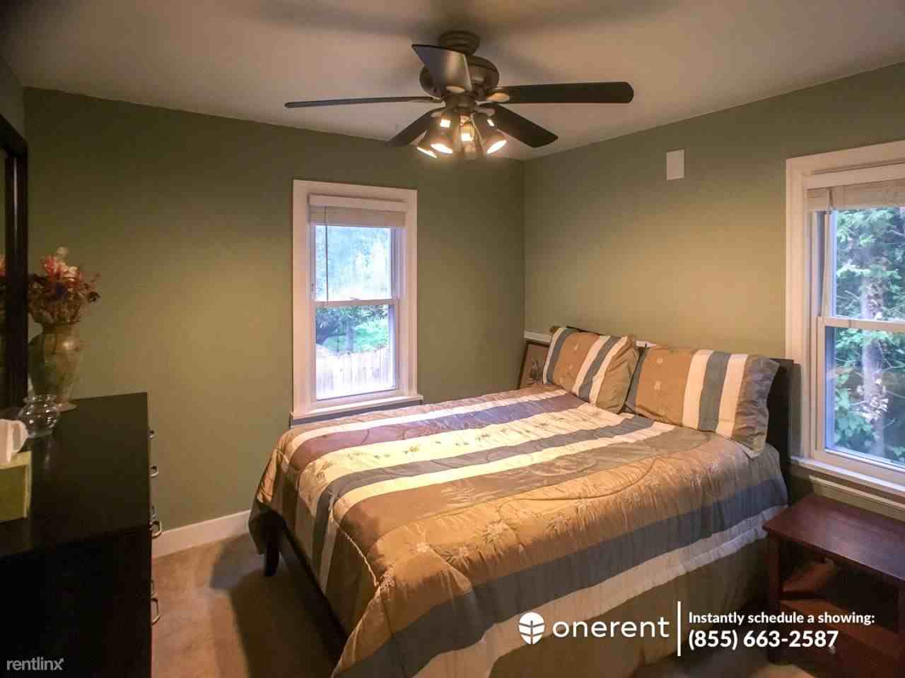 4810-1/2 SW Dawson St - Photo 3 of 15
