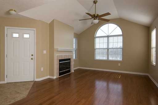 8427 Waterleaf Ln - Photo 2 of 13