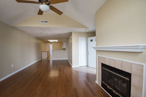 8427 Waterleaf Ln - Photo 3 of 13