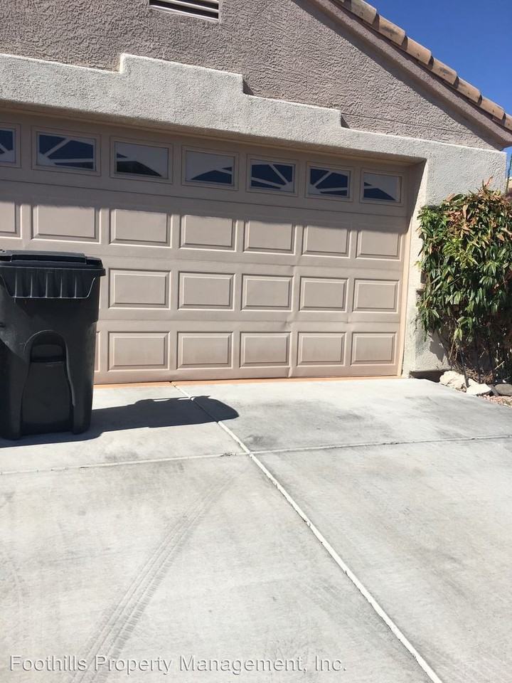 5029 E Cedar Creek Dr - Photo 2 of 13