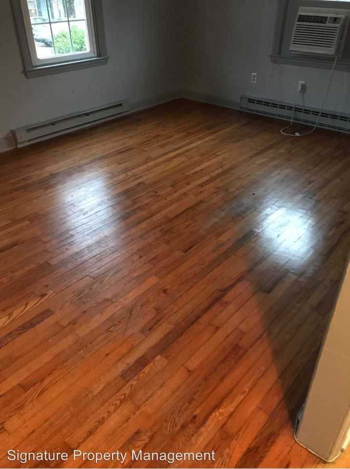 1210 Ash Ave - Photo 3 of 15