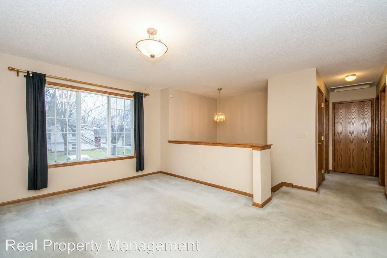 1800 King Ave - Photo 3 of 17