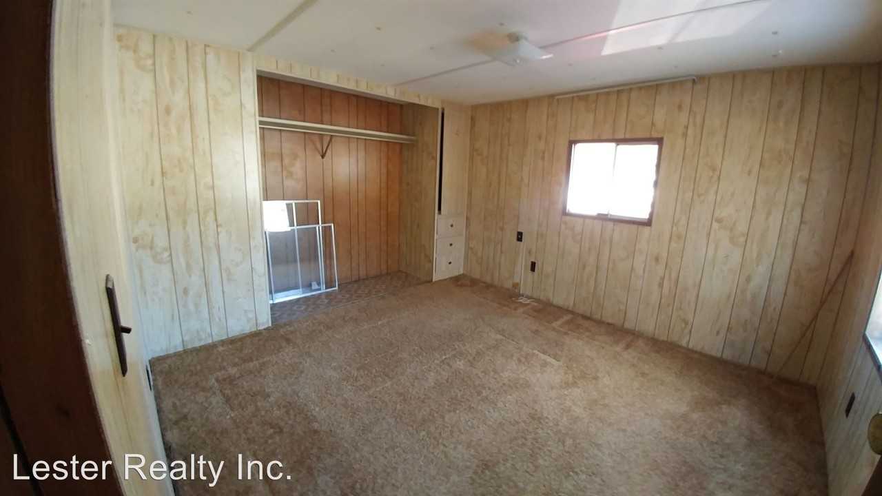 15514 Stagecoach Rd - Photo 2 of 4
