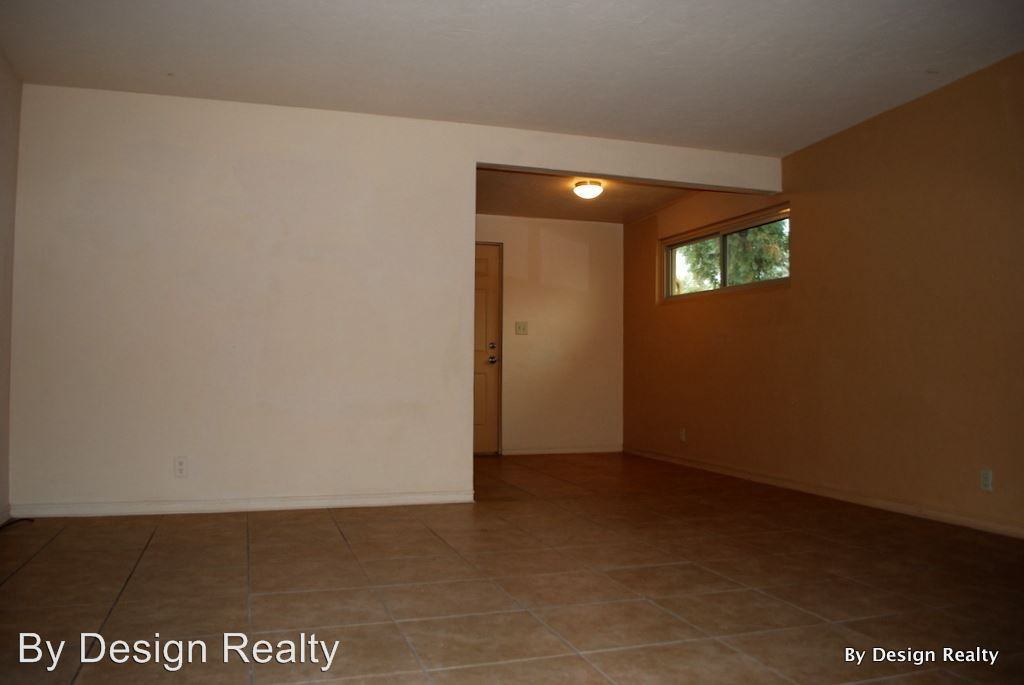 3539 E Water St - Photo 3 of 17