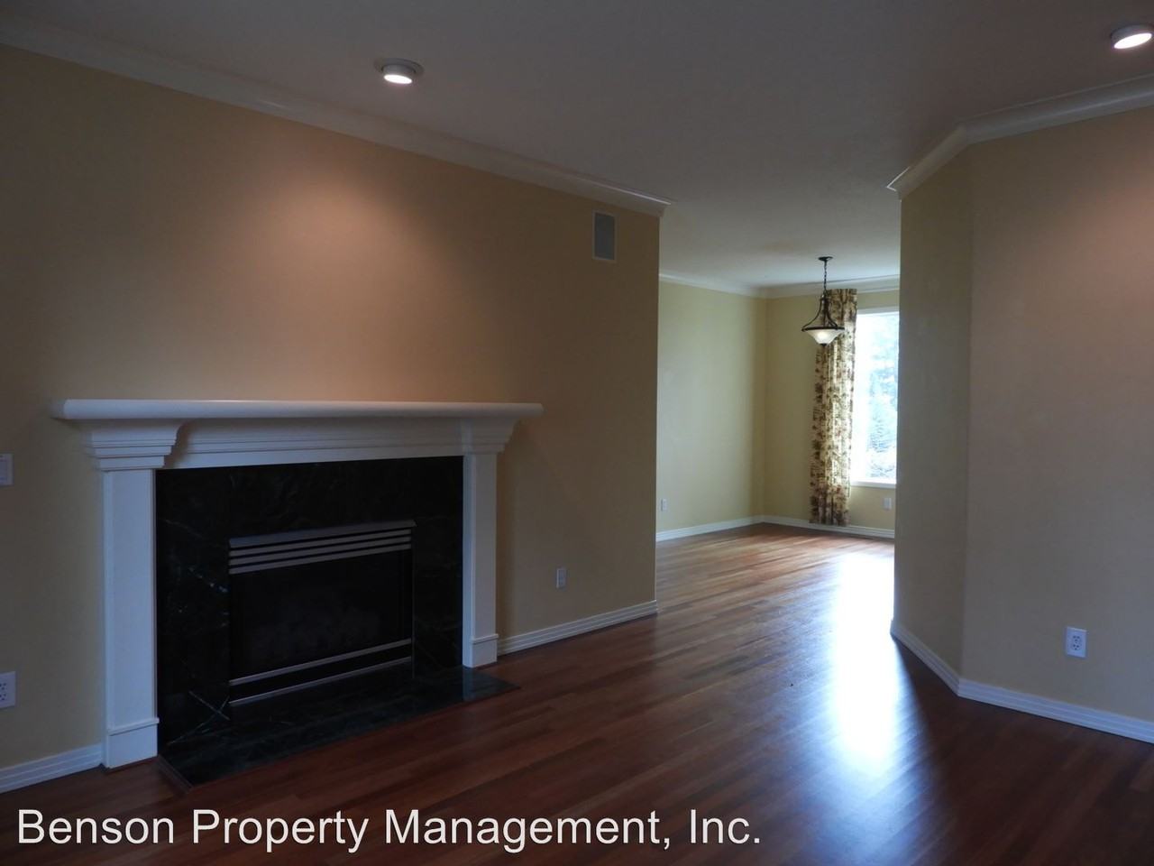 10358 SW Lady Marion Dr - Photo 2 of 24