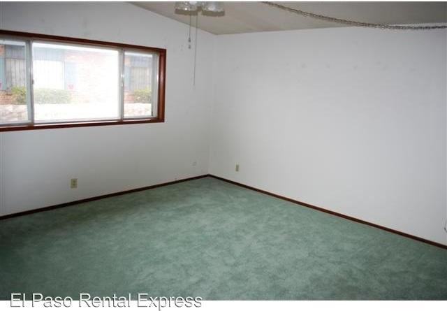 5872 Regulus Dr - Photo 2 of 14